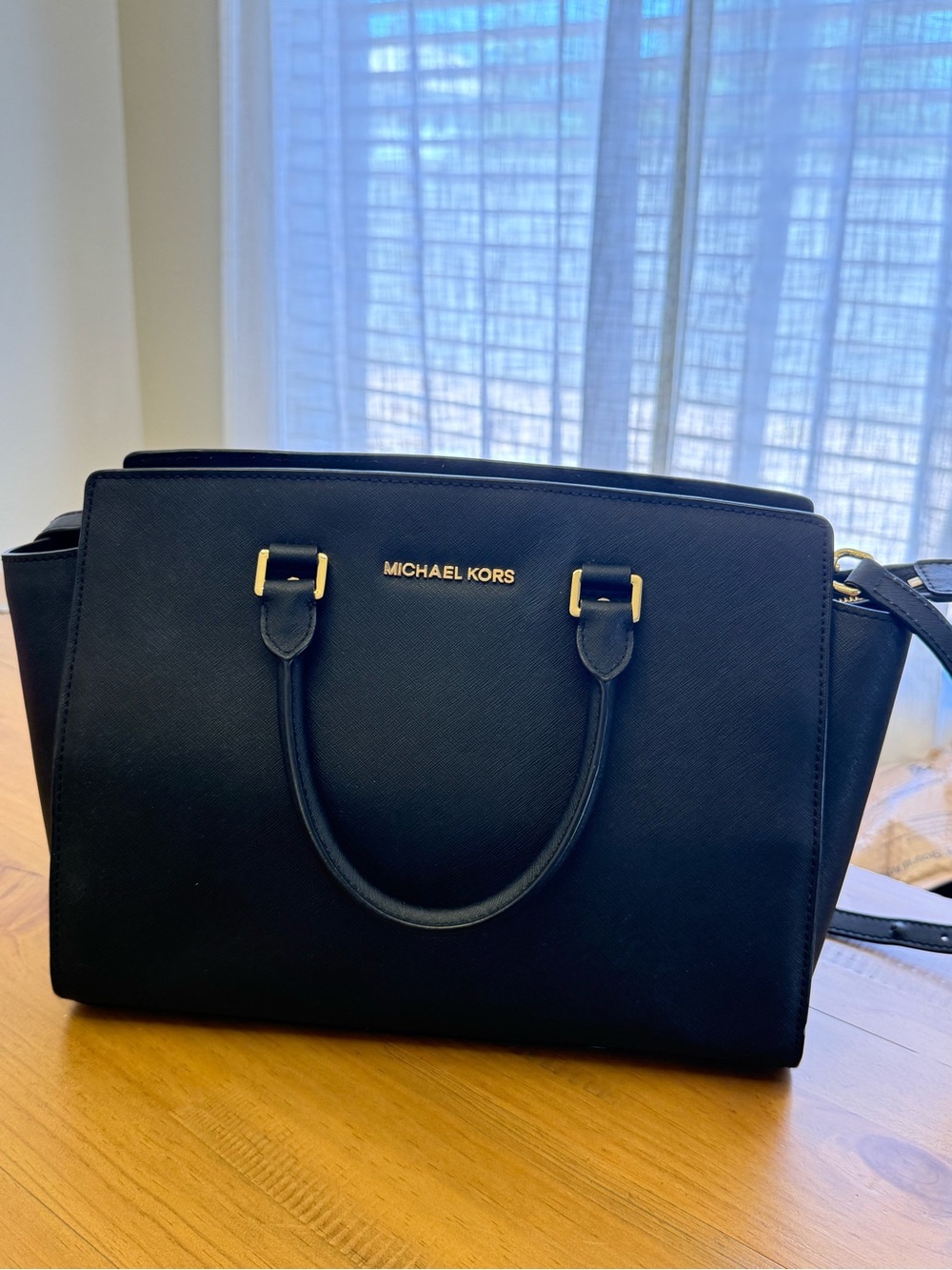 Michael Kors Black Saffiano Leather Selma Satchel Bag Purse with Gold Hardware